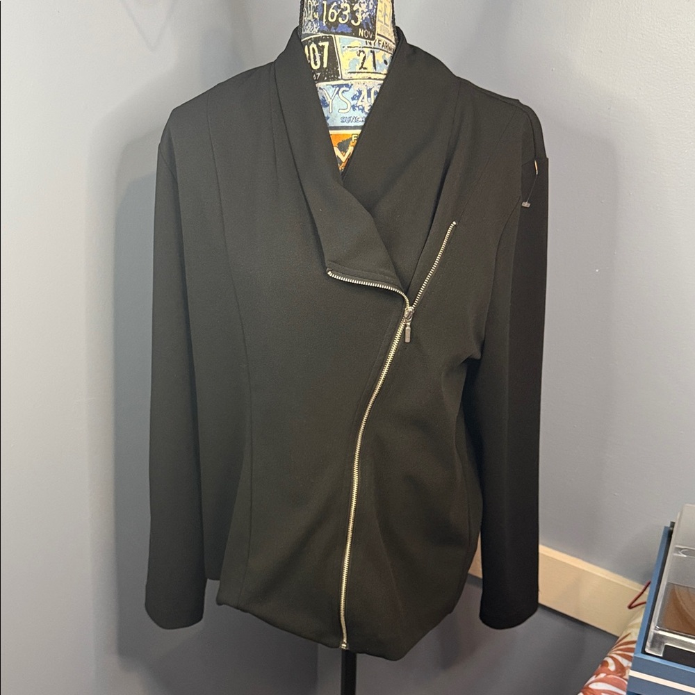 Maunces Jacket XXL Never Worn